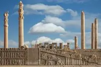 ماجرای تعرض به حریم تخت‌ جمشید