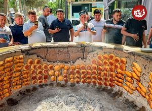 ببینید؛ غذای خیابانی در ازبکستان؛ پخت سمبوسه در تنور بزرگ در نمنگان 