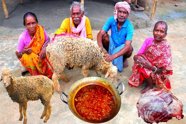 (ویدئو) غذای محبوب روستایی در هند؛ طبخ تماشایی 20 کیلو چلو گوشت