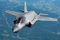 ببینید؛ روایت خلبان بازنشسته ارتش ایران: حتی با ۳۰۰ فروند F-35 هم نمی‌توان با آمریکا مقابله کرد چون...