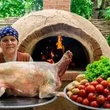 ببینید| غذای روستایی در آذربایجان؛ کباب کردن بره 15 کیلوگرمی در تنور گِلی