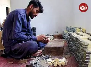 ببینید؛ مراحل دیدنی تولید انبوه و دستی قلم موی نقاشی در پاکستان