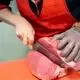 عکس| سفر زمان؛ یک قصاب در حال کار در کنار یکی از خیابان‌های ارومیه در دوران قاجار