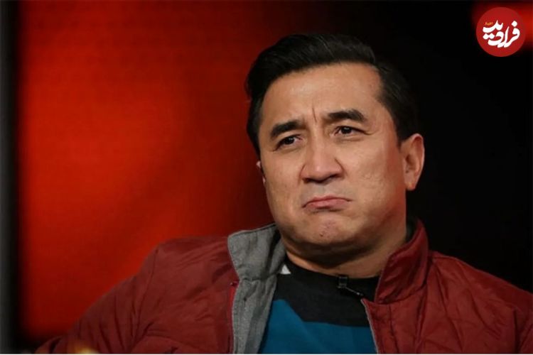 ببینید؛ مشاجره لفظی خداداد عزیزی با هوادار خیبر پس از شکست تراکتور