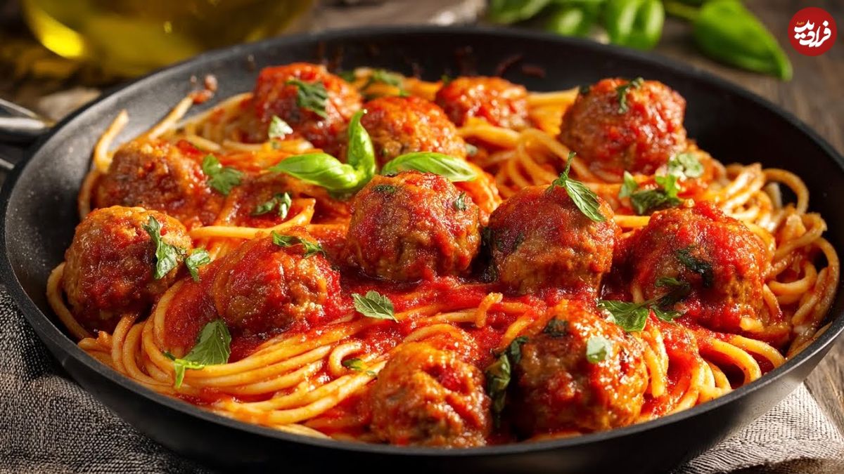 ببینید| طرز پخت یک شام خوشمزه؛ اسپاگتی با کوفته قلقلی