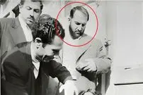 عکس| سفر در زمان؛ «شعبان بی مخ» در اوایل جوانی در زورخانه؛ اواخر دهه 1310