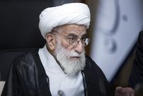 عکس؛ سفر به تاریخ؛ «آیت‌الله جنتی» در کنار «آیت‌الله روحانی، امام جمعه بابل»؛ دهۀ 1370