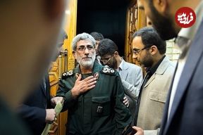عکس؛ سفر در زمان؛ ژست و ظاهر خاص «سردار قاآنی» در دوران جبهه؛ دهه 60