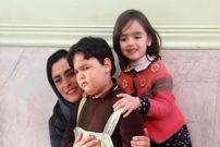 عکس؛ سفر در زمان؛ «مومو» سریال بچه مهندس در کنار مریلا زارعی؛ سال 1401