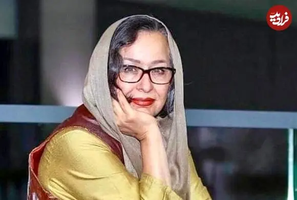 عکس| سفر زمان؛ «آزیتا حاجیان» 30 ساله در کنار «مرجان» خواننده؛ دهۀ 60