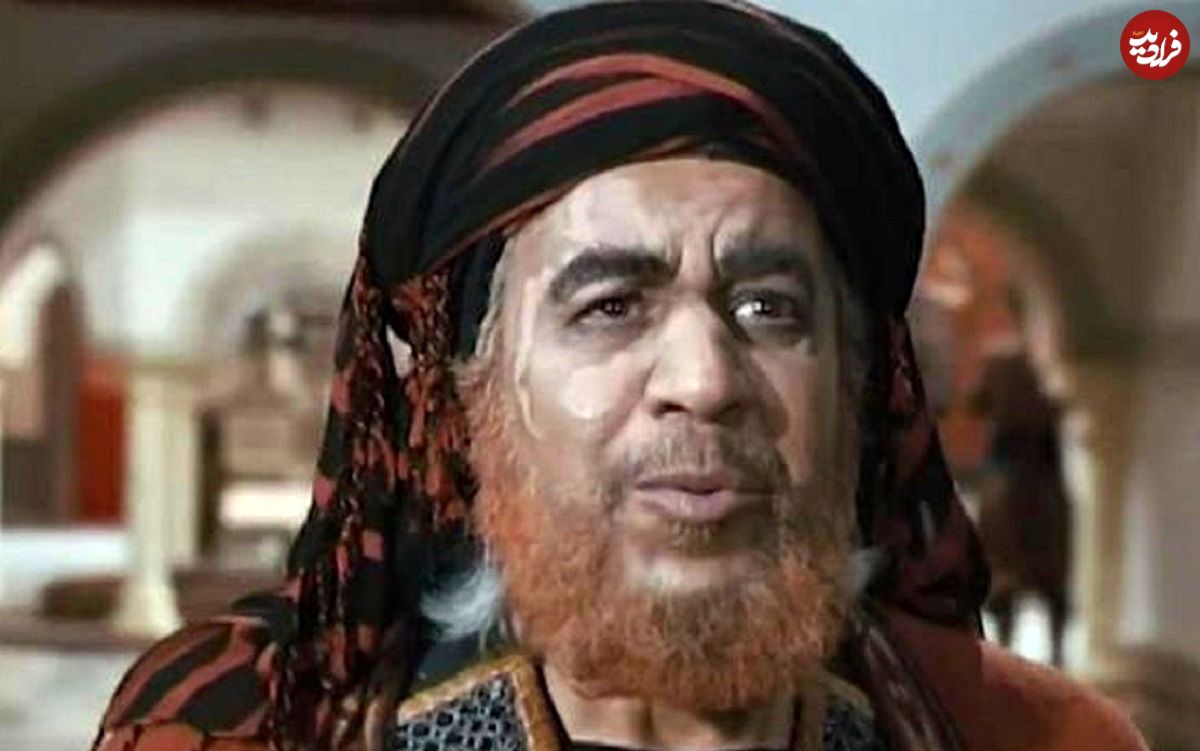 عکس؛ سفر در زمان؛ «شمر» سریال مختار در یک قهوه خانه سنتی؛ سال 1403