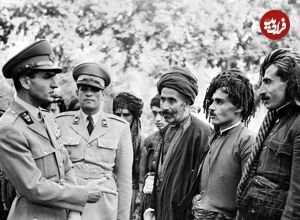 عکس؛ سفر در زمان؛ «محمدرضا پهلوی در کودکی و در کنار 5 افسر جوان ارتش»؛ دهه 1300