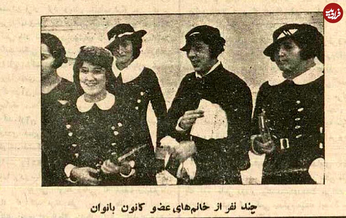 عکس؛ سفر در زمان؛ کلاه سرگذاشتن زنان تهرانی دردسرساز شد! 