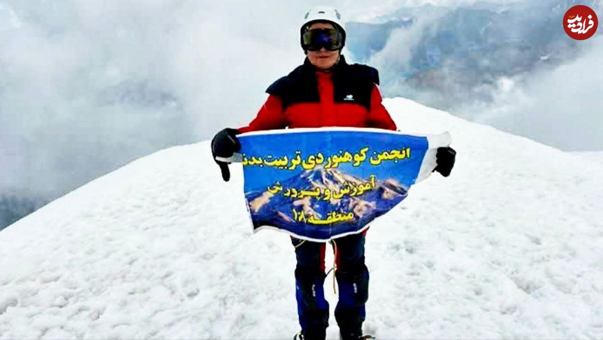 فتح قله کازبک با وام آموزش و پرورش؛ روایت خانم معلم از یخ‌نوردی در شیب ۷۰درجه