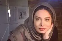 عکس| سفر زمان؛ «نگار فروزنده و دانیال حکیمی» در حال پیتزا خوردن در یک فست فودی؛ سال 74