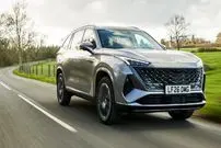 تصاویر| شاسی بلند هیبریدی هفت نفره MGS9 با انبوهی از ویژگی‌های لوکس معرفی شد