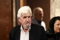 عکس| سفر زمان؛ چهرۀ «عنایت بخشی» در 26 سالگی در سومین فیلمش؛ سال 1350