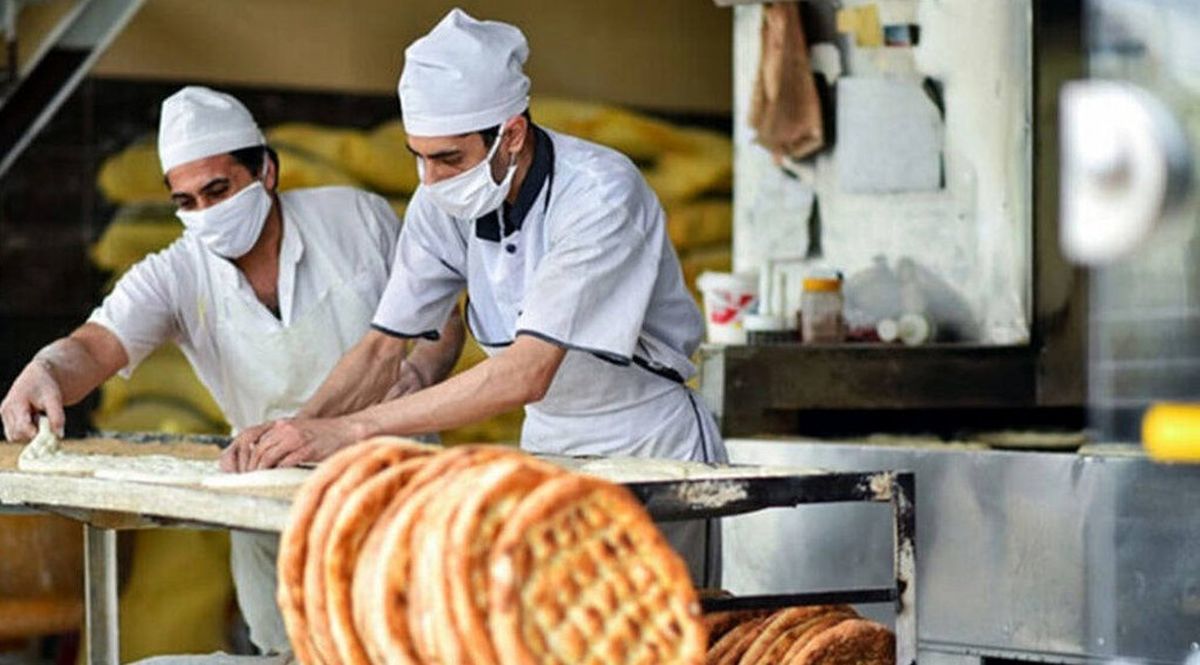 (عکس) شیوه متفاوت یک نانوایی برای رساندن نان به افراد نیازمند