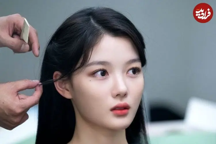 عکس| سفر زمان؛ چهرۀ «کیم یو جونگ» 11 ساله در مراسم پایان سریال «دونگ‌یی»