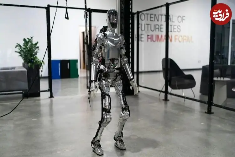 ببینید؛ ربات انسان‌نما ذرت بو داده می‌فروشد