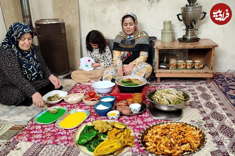 ببینید؛ غذای روستایی در ایران؛ نحوه پخت خوراک و ترشی با کنگر