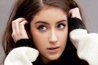 تصاویر؛ عکس های  شخصی، زندگی خصوصی و بیوگرافی هازال کایا