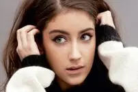 تصاویر؛ عکس های  شخصی، زندگی خصوصی و بیوگرافی هازال کایا
