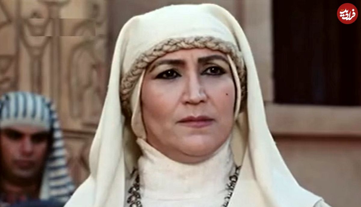 عکس| سفر زمان؛ چهرۀ «کاریماما، دایۀ زلیخا» در 62 سالگی در جشن تولد همسرش «محمود پاکنیت»