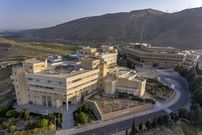 عکس؛ سفر در زمان؛ «استاد آمریکایی در حال تدریس در دانشگاه شیراز»؛ سال 1330