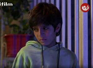 عکس| سفر در زمان؛ «امیر» سریال بچه مهندس 4 در کنار کیومرث پوراحمد؛ سال 96