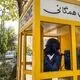 عکس| سفر زمان صف طولانی تلفن عمومی در تهران؛ دهۀ 50