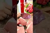(ویدئو) مهارت شگفت انگیز قصاب عربستانی در برش زدن دقیق جگر گوسفند