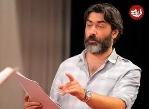 عکس| سفر زمان؛ چهرۀ «پارسا پیروزفر» 25 ساله در «مرسدس»؛ سال 76