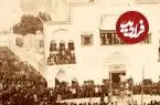 عکس| سفر زمان؛ اجتماع مردم تهران برای تماشای برنامه‌های نوروزی در زمان ناصرالدین شاه