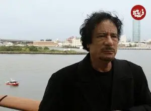عکس| سفر در زمان؛ «معمر قذافی» در کنار همسر، فرزندان و خانه بمباران شده اش