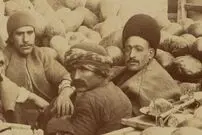 عکس| سفر زمان؛ جمع «هندوانه‌فروش‌ها» در بازار تهران در دوران ناصرالدین شاه