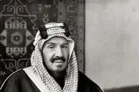 عکس| سفر در زمان؛ «ملک عبدالعزیز» در کنار کاکس و گرترود بل در زمان شورش اعراب در بصره