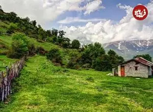 عکس| سفر زمان؛ منظرۀ یک خانه روستایی در مازندران؛ سال 1329