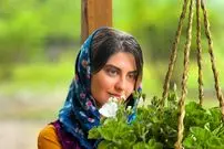 عکس| سفر در زمان؛ «بهاره» در پشت صحنه سریال سوجان؛ سال 1403