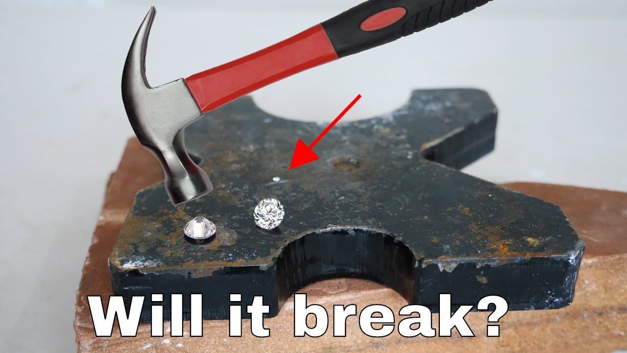 (ویدئو) اگر با چکش روی الماس ضربه بزنید، چه اتفاقی رخ می دهد؟