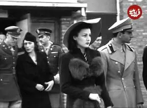 عکس| سفر در زمان؛ دورهمی «فوزیه، شمس پهلوی و دیگر اقوام» در سعدآباد؛ دهه 20