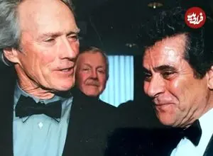 عکس| سفر در زمان؛ «بهروز وثوقی و بهمن مفید» در نمایی از فیلم رضا موتوری؛ سال 1349