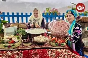 ببینید| غذای روستایی در ایران؛ پخت کوفته با گوشت چرخ کرده در طبیعت زیبای روستا