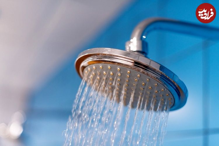 دوش گرفتن در صبح بهتر است یا در شب؟