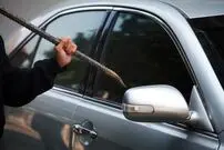 ( ویدیو) دزدی ماشین در روز روشن و واکنش عجیب مالک خودرو