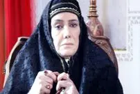 عکس| سفر زمان؛ چهرۀ «فخری خوروش» در 47 سالگی در کنار «بهمن مفید»؛ سال 1355