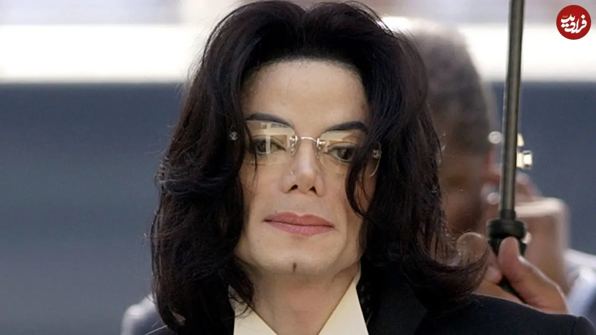 عکس| سفر در زمان؛ «مایکل جکسون» همراه یک پرنده سفید در جامائیکا؛ سال 1353