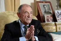 (عکس) سفر به تاریخ؛ «لیلا پهلوی» روی دوش «اردشیر زاهدی»؛ دهه 50