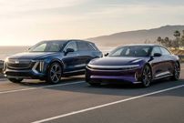 عکس؛ شوک به ژرمن‌ها، خودروهای آمریکایی برنده جایزه خودروی سال آلمان شدند!