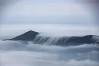 ببینید| اینجا روی دریایی عظیم از ابرهای سفید قدم بگذارید! 